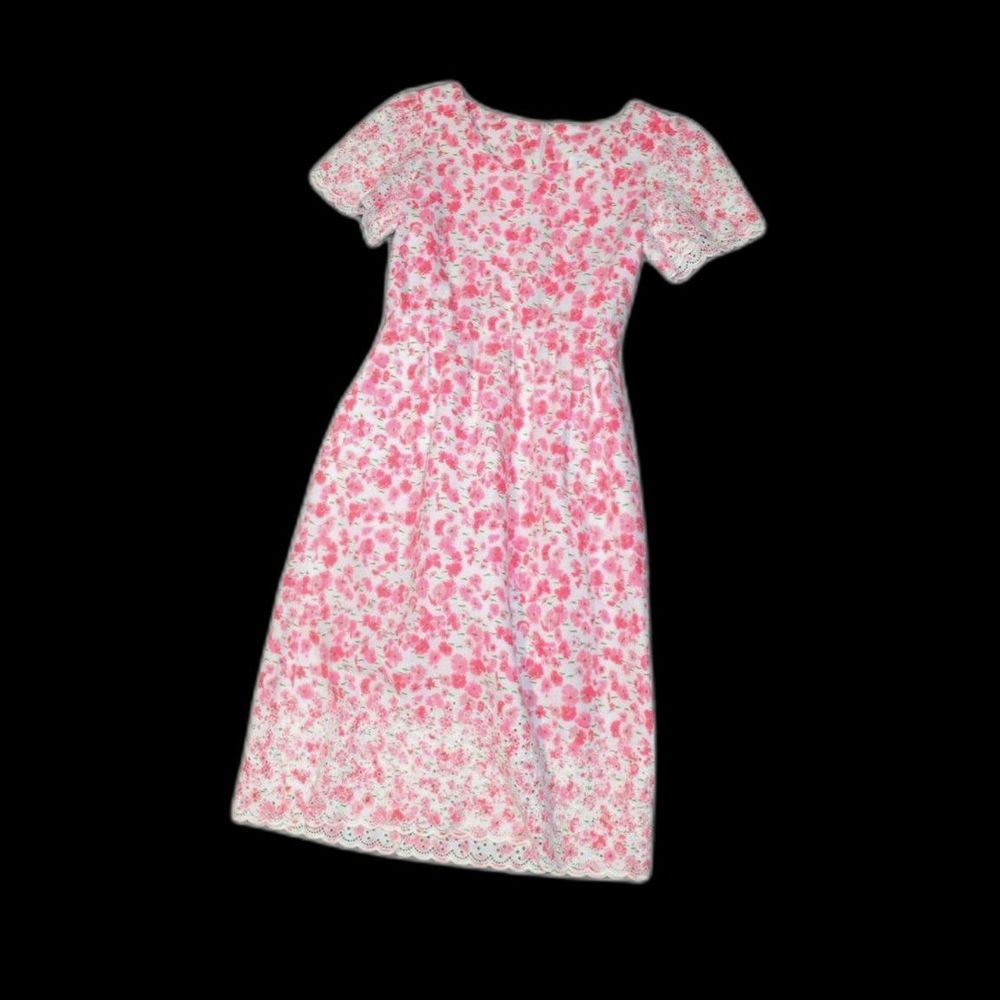 Jamison Boutique Floral 1980s Pink White Green Floral Cap Sleeve Dress
